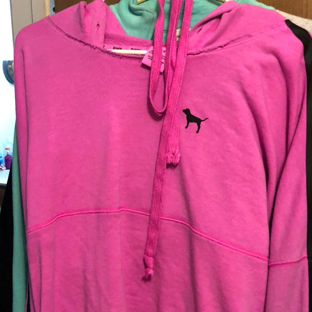 VS pink hoodie